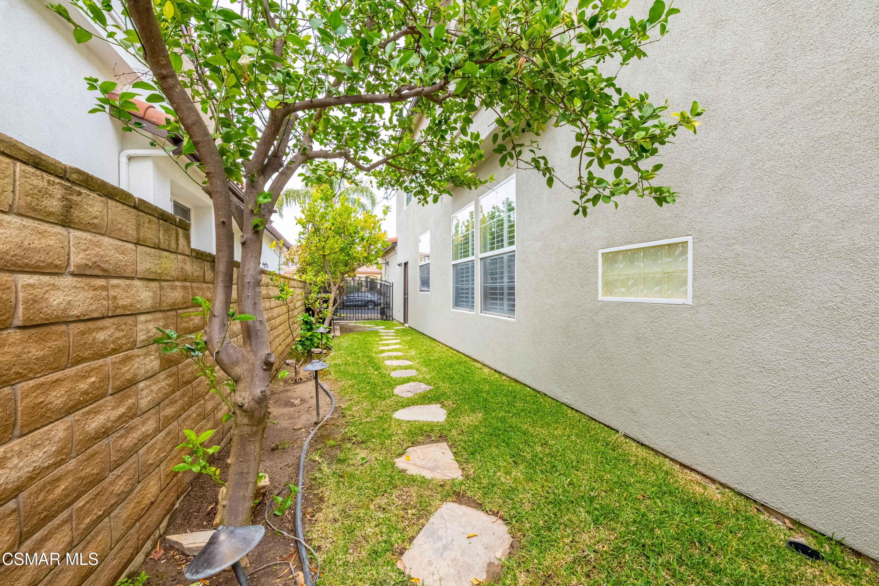 3140 Eaglewood Avenue