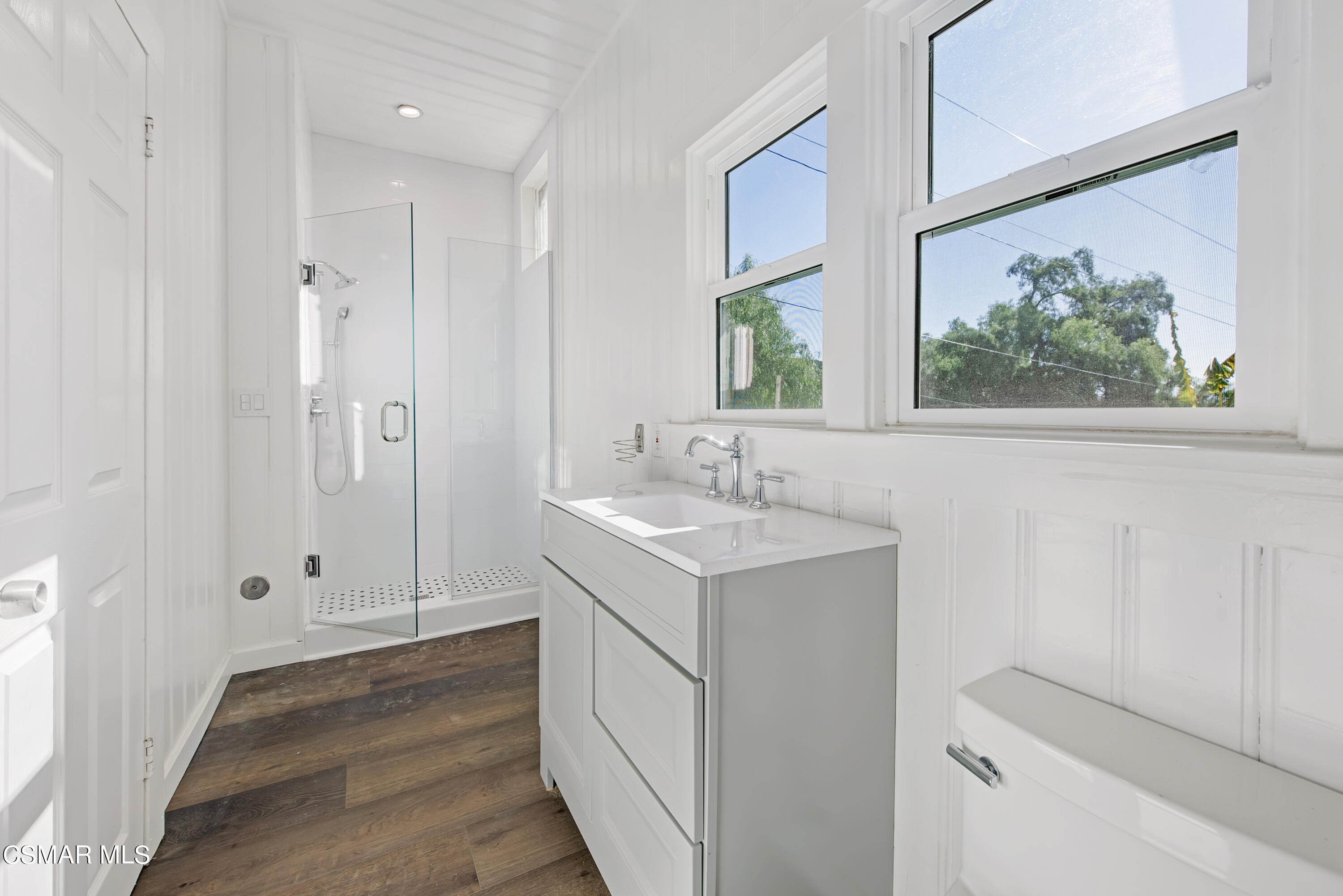 641 W La Loma Avenue, 2