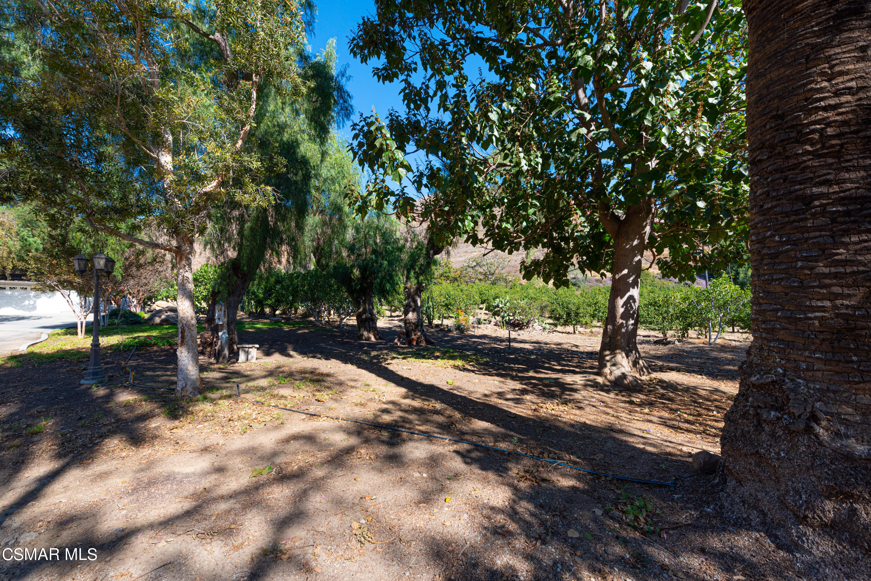 1057 E La Loma Avenue