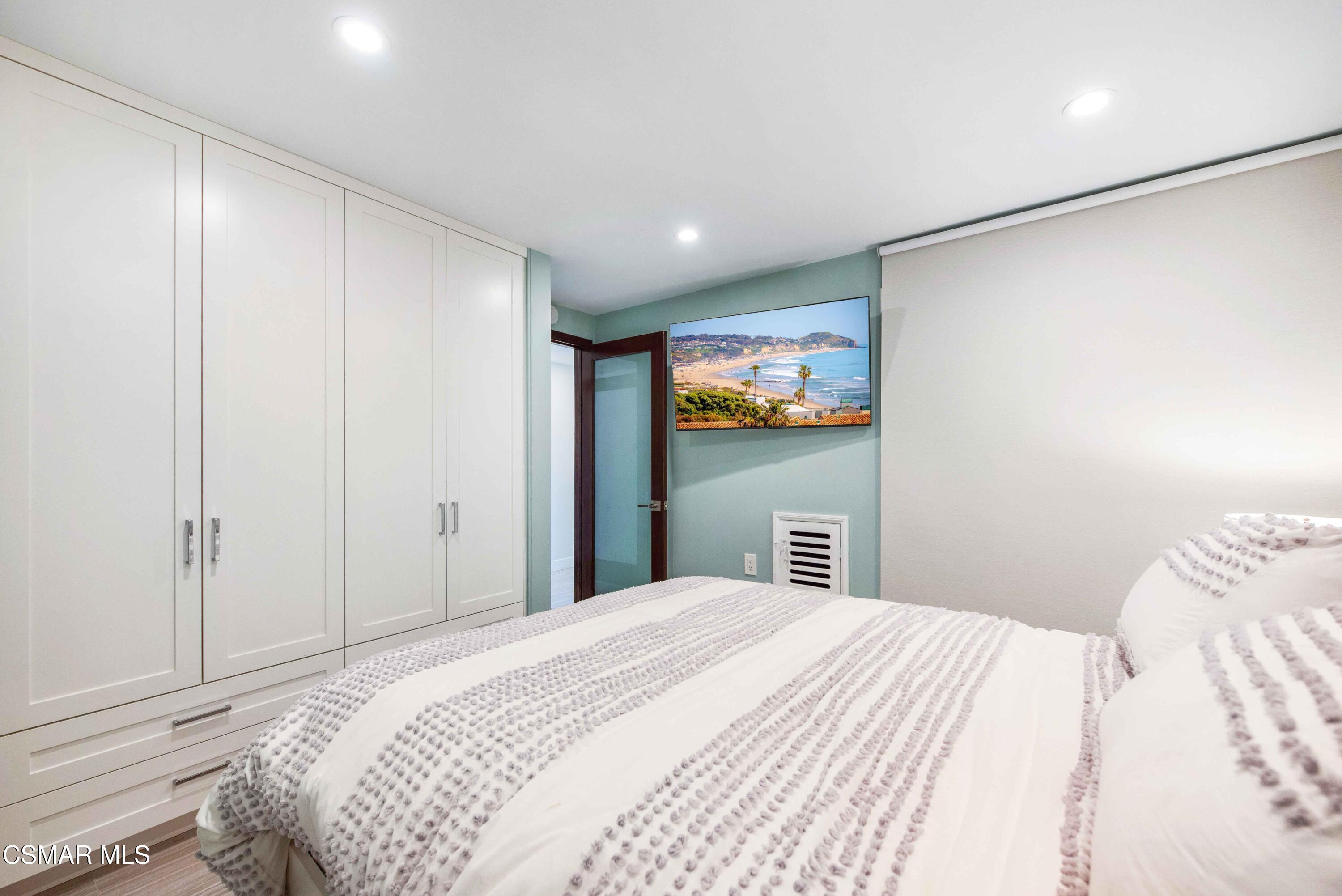11770 Pacific Coast Highway, Ff