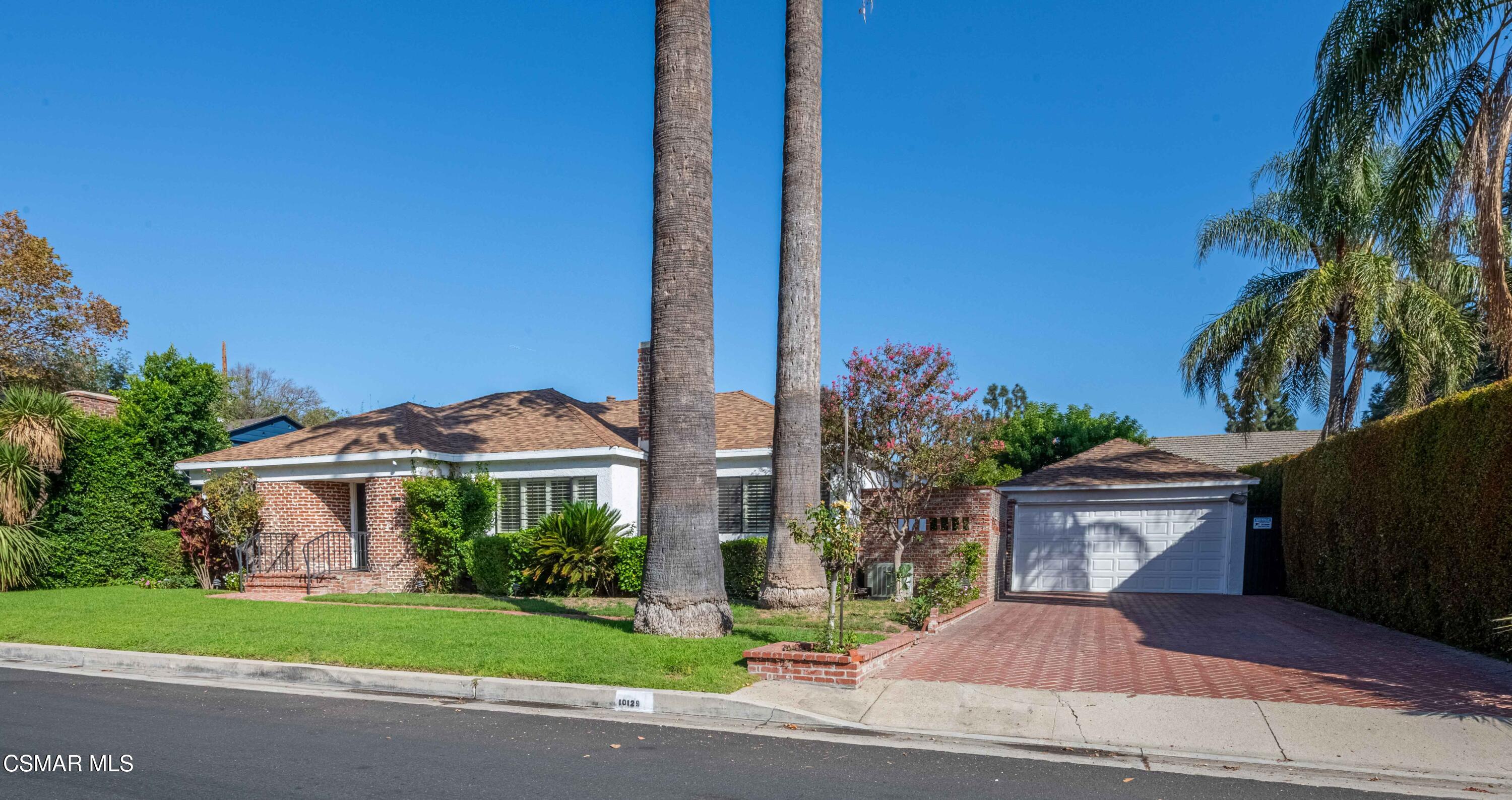10129 Sarah Street