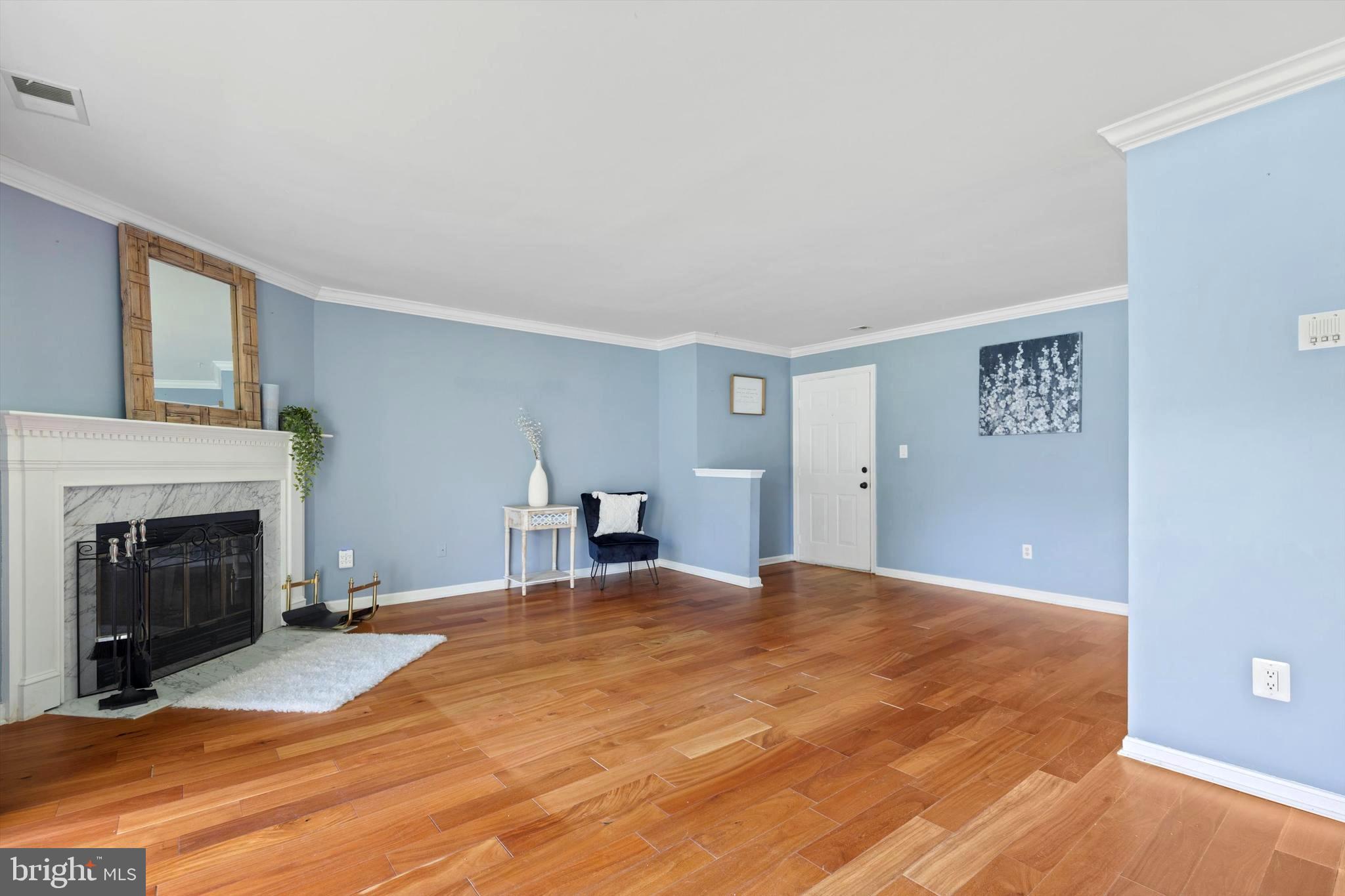 112 Water Fountain Way #203