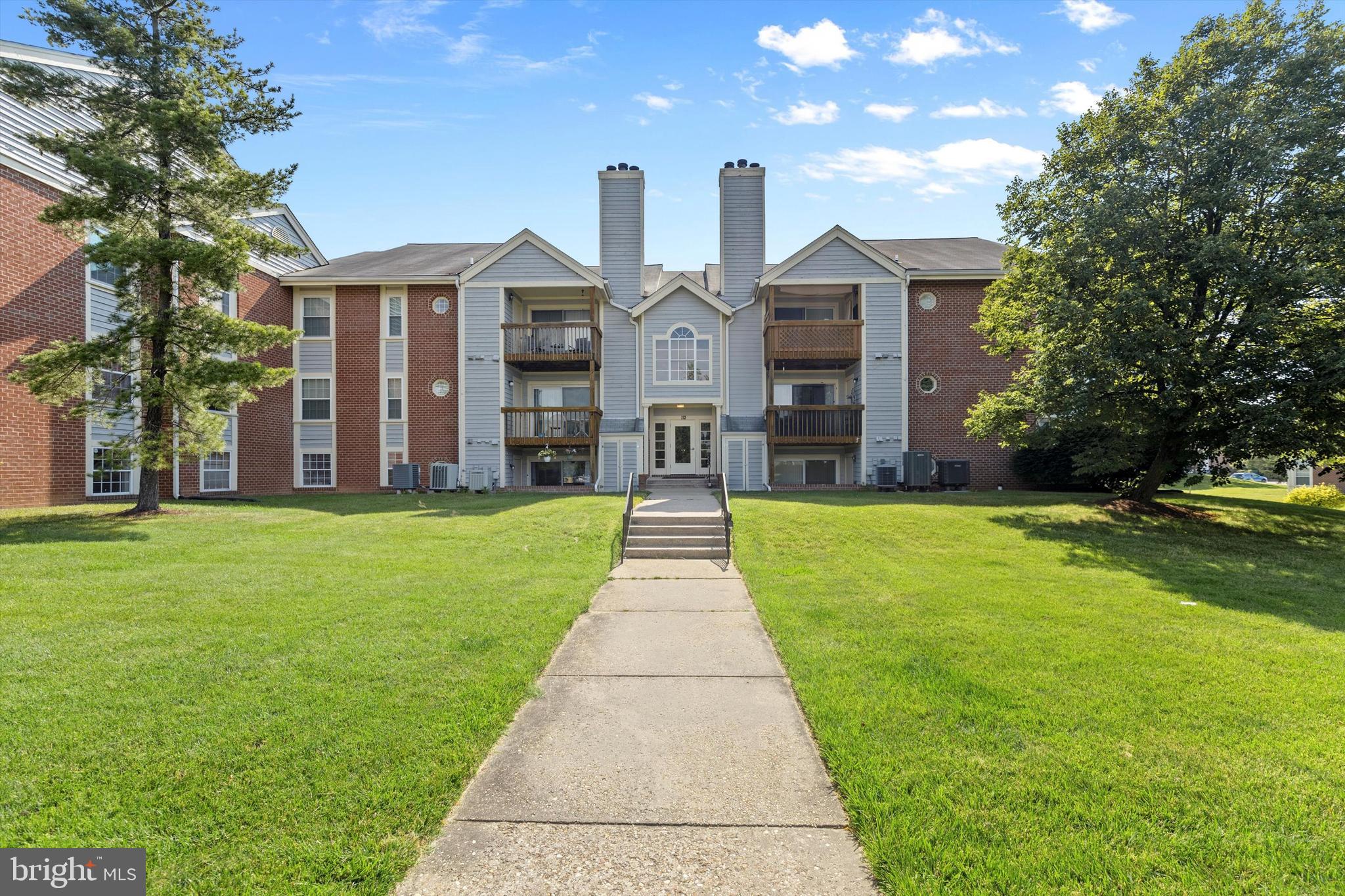 112 Water Fountain Way #203