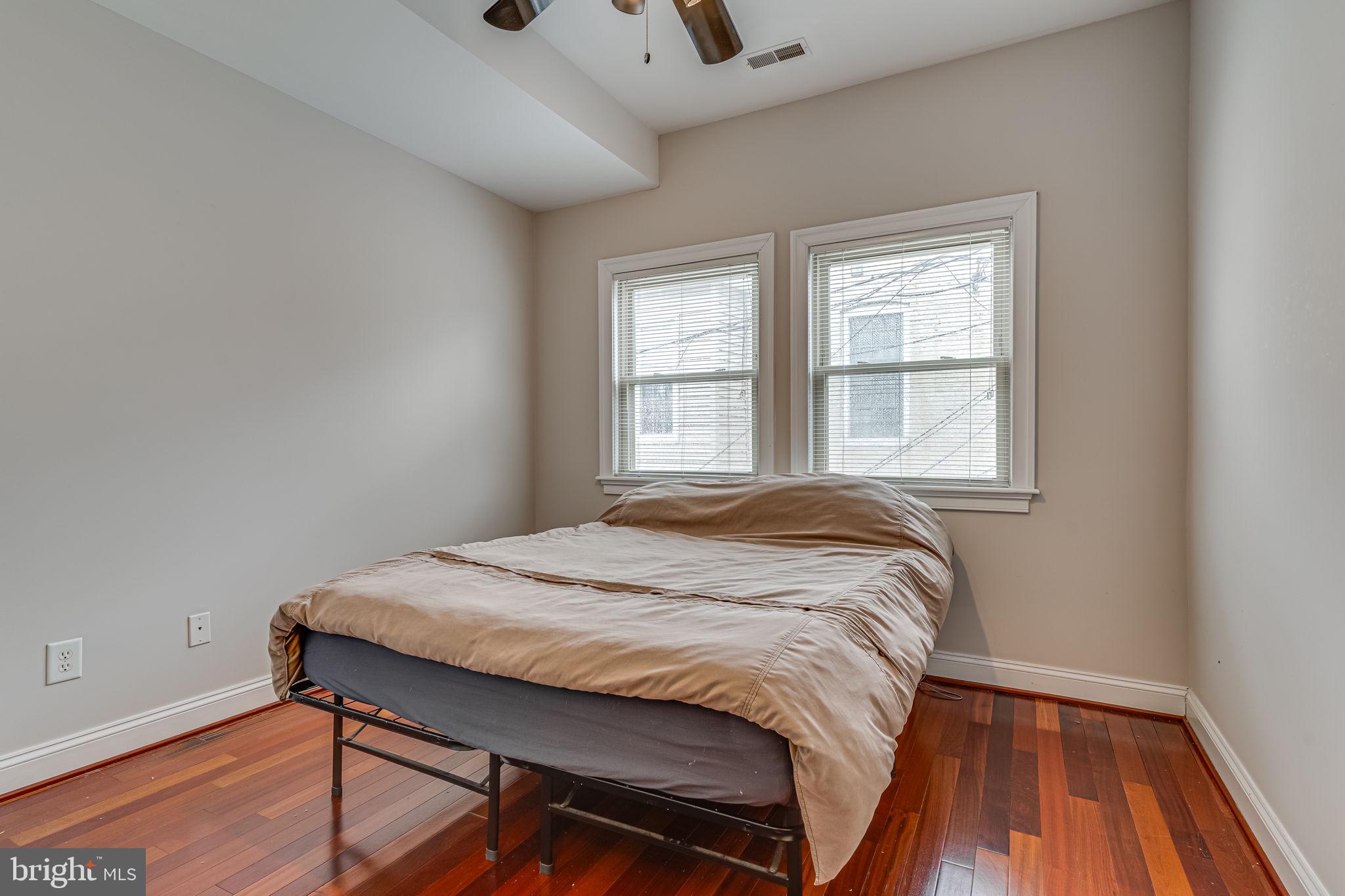 509 E Fort Ave