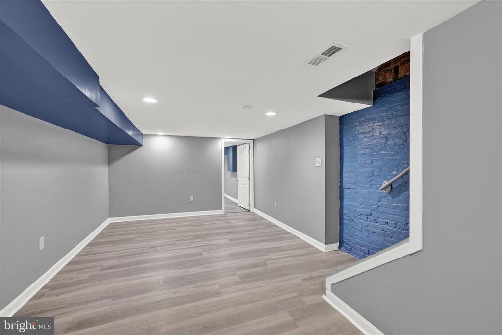 349 Whitridge Ave