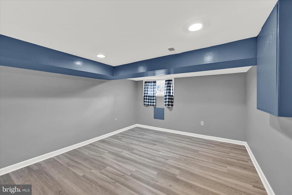 349 Whitridge Ave