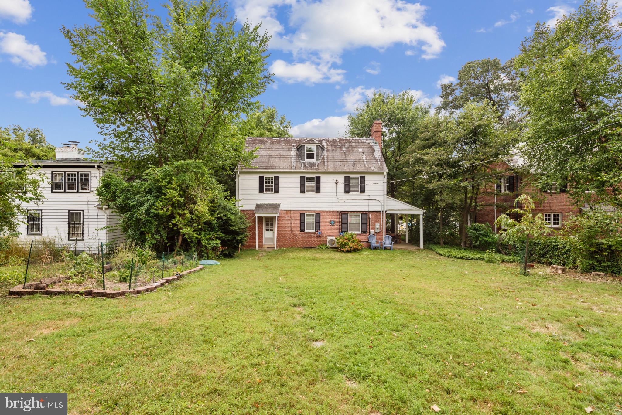 118 Homeland Ave