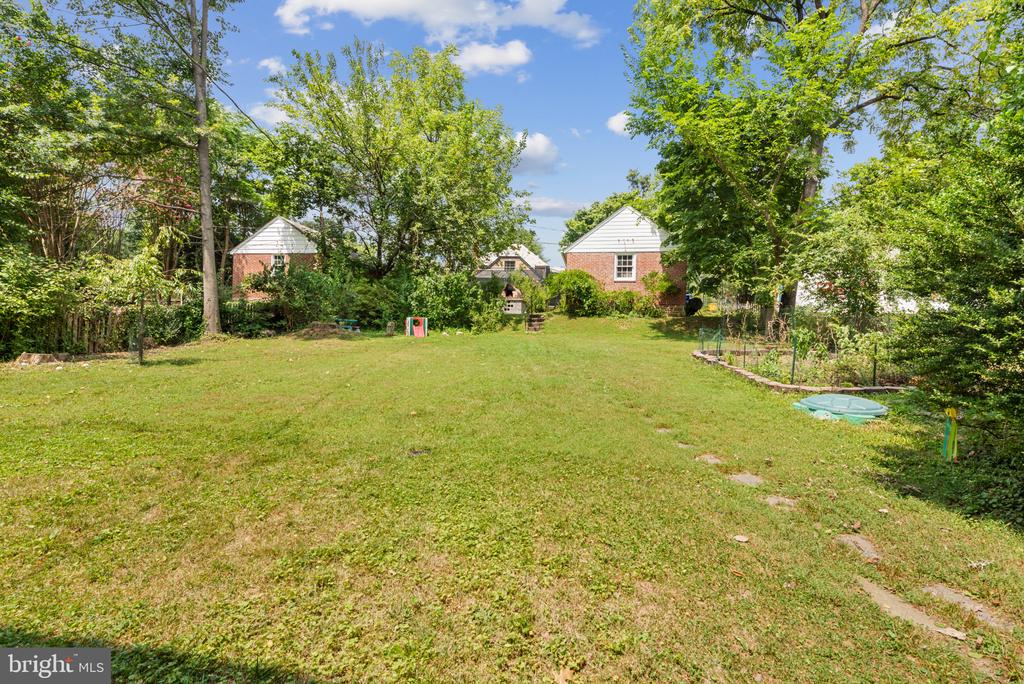 118 Homeland Ave