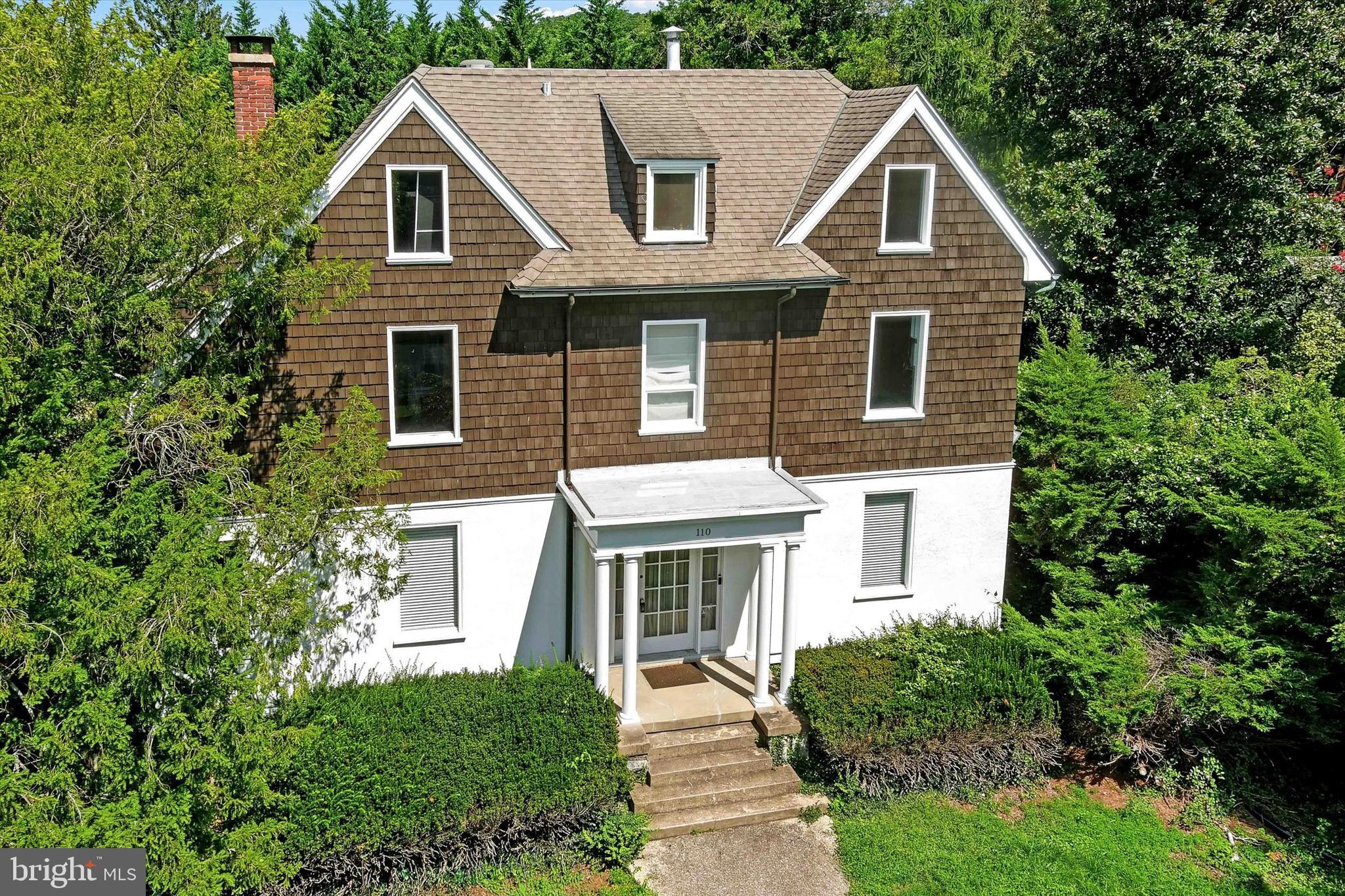 110 Elmwood Rd