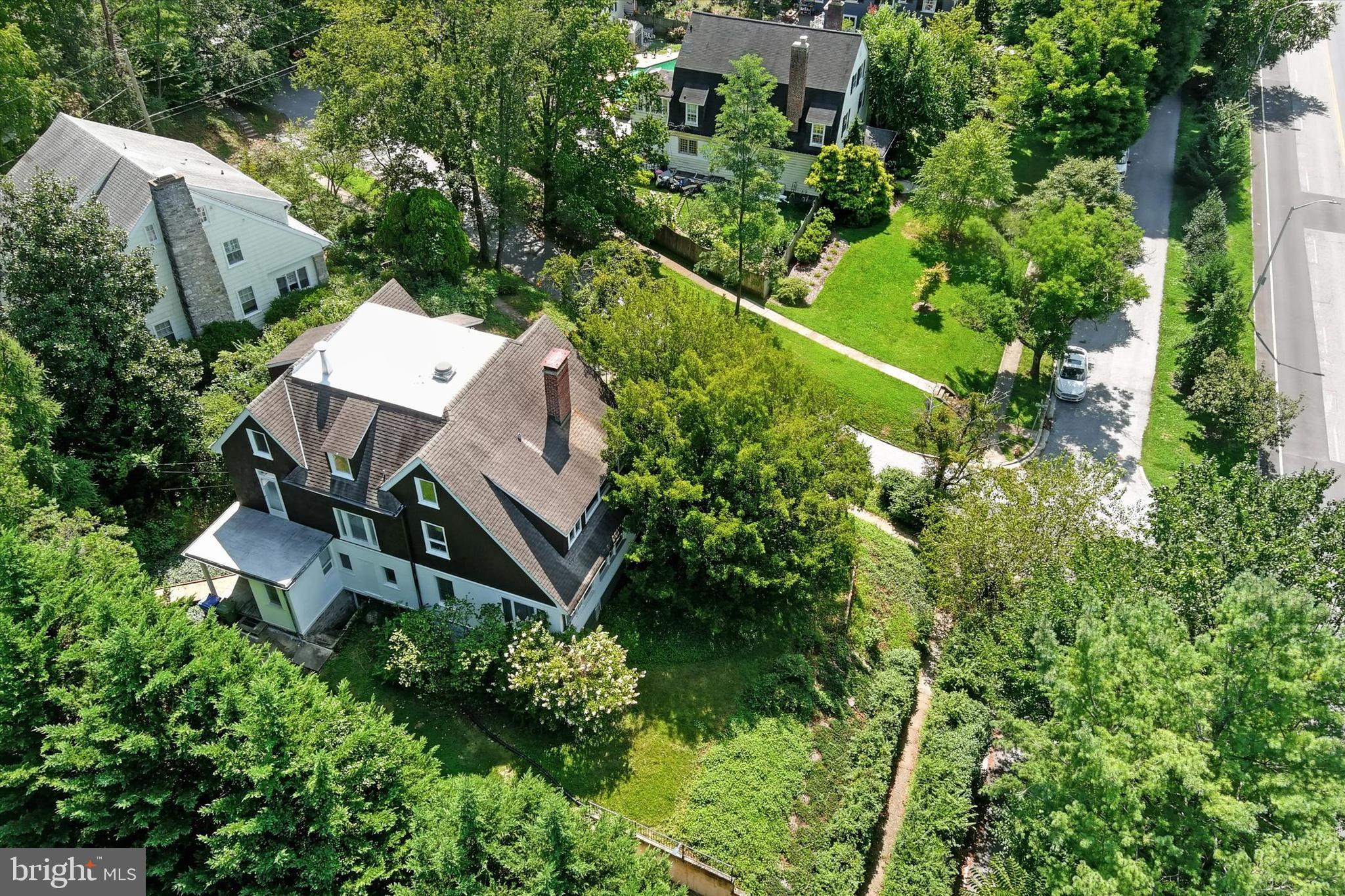 110 Elmwood Rd