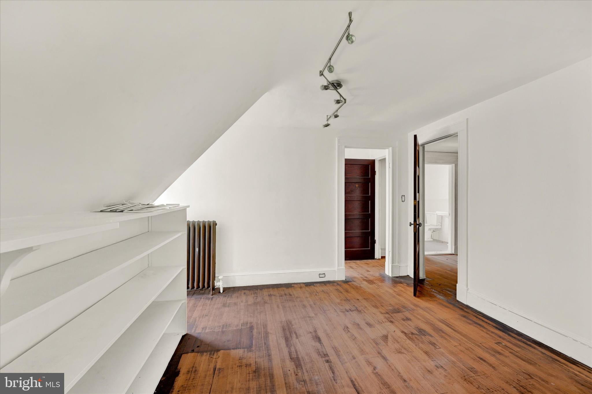 110 Elmwood Rd