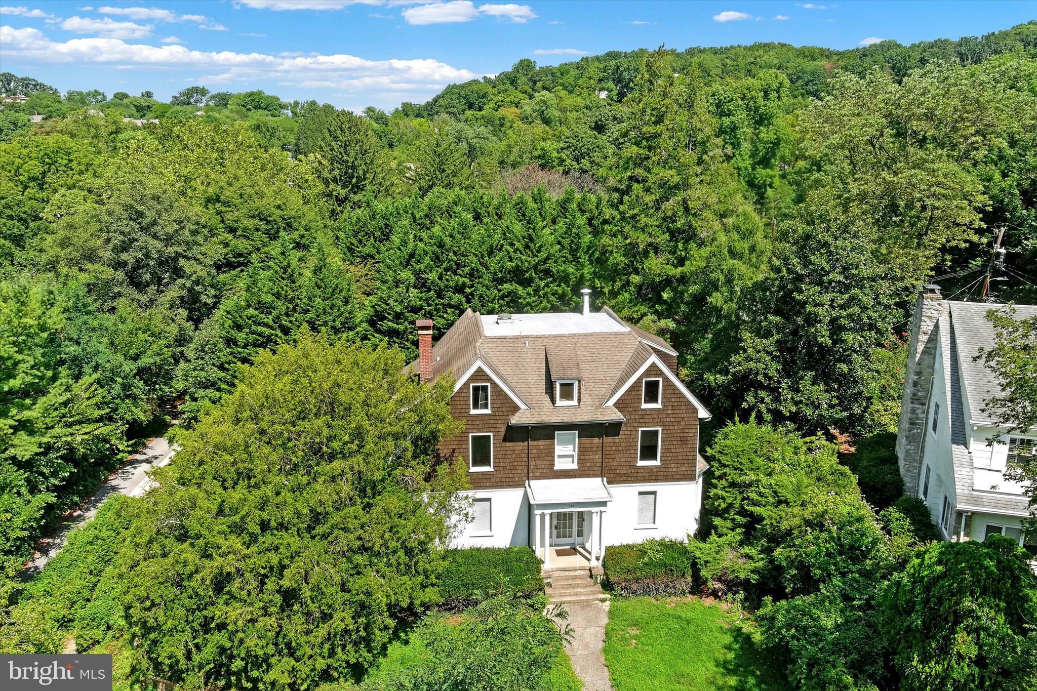 110 Elmwood Rd