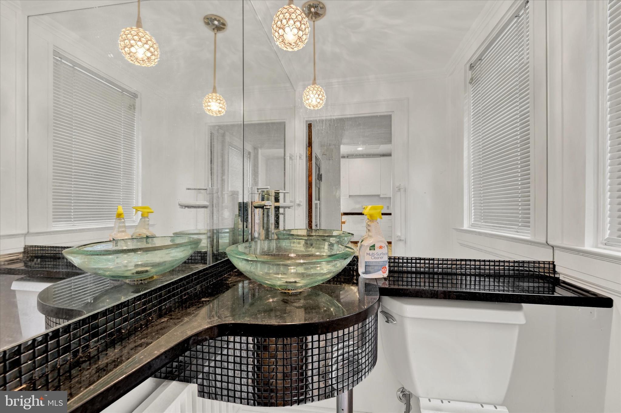 110 Elmwood Rd