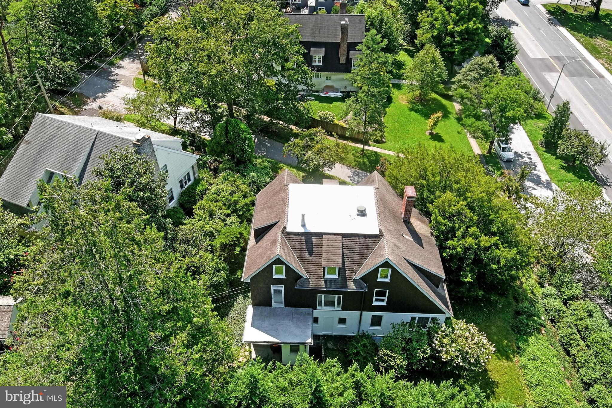 110 Elmwood Rd