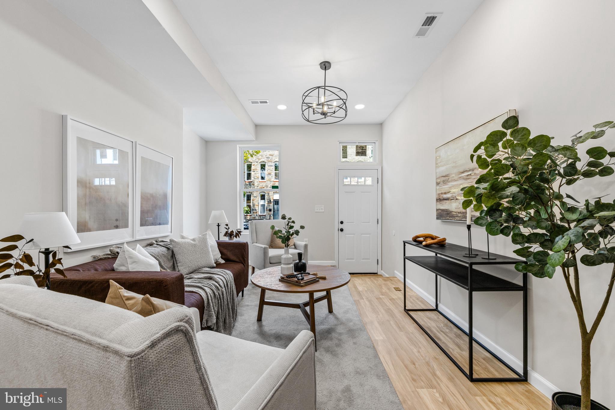 1205 Washington Blvd