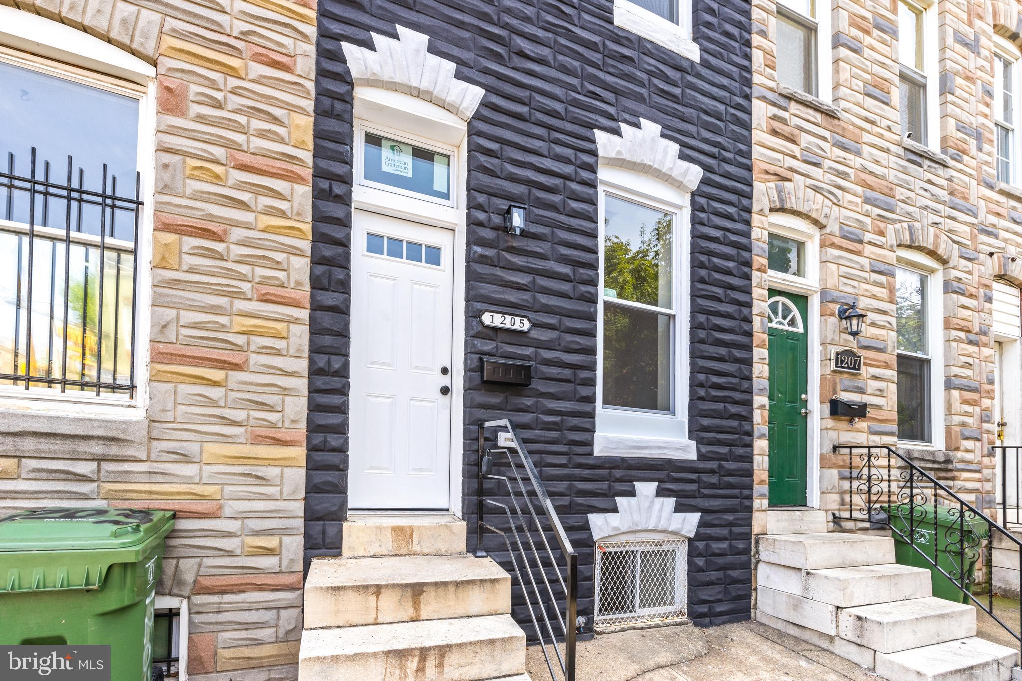 1205 Washington Blvd