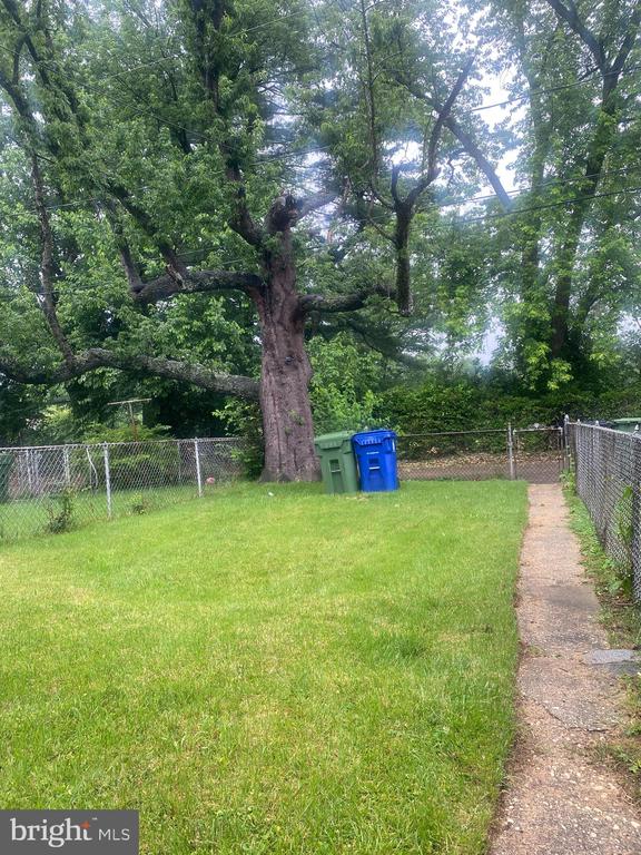 5757 Edgepark Rd