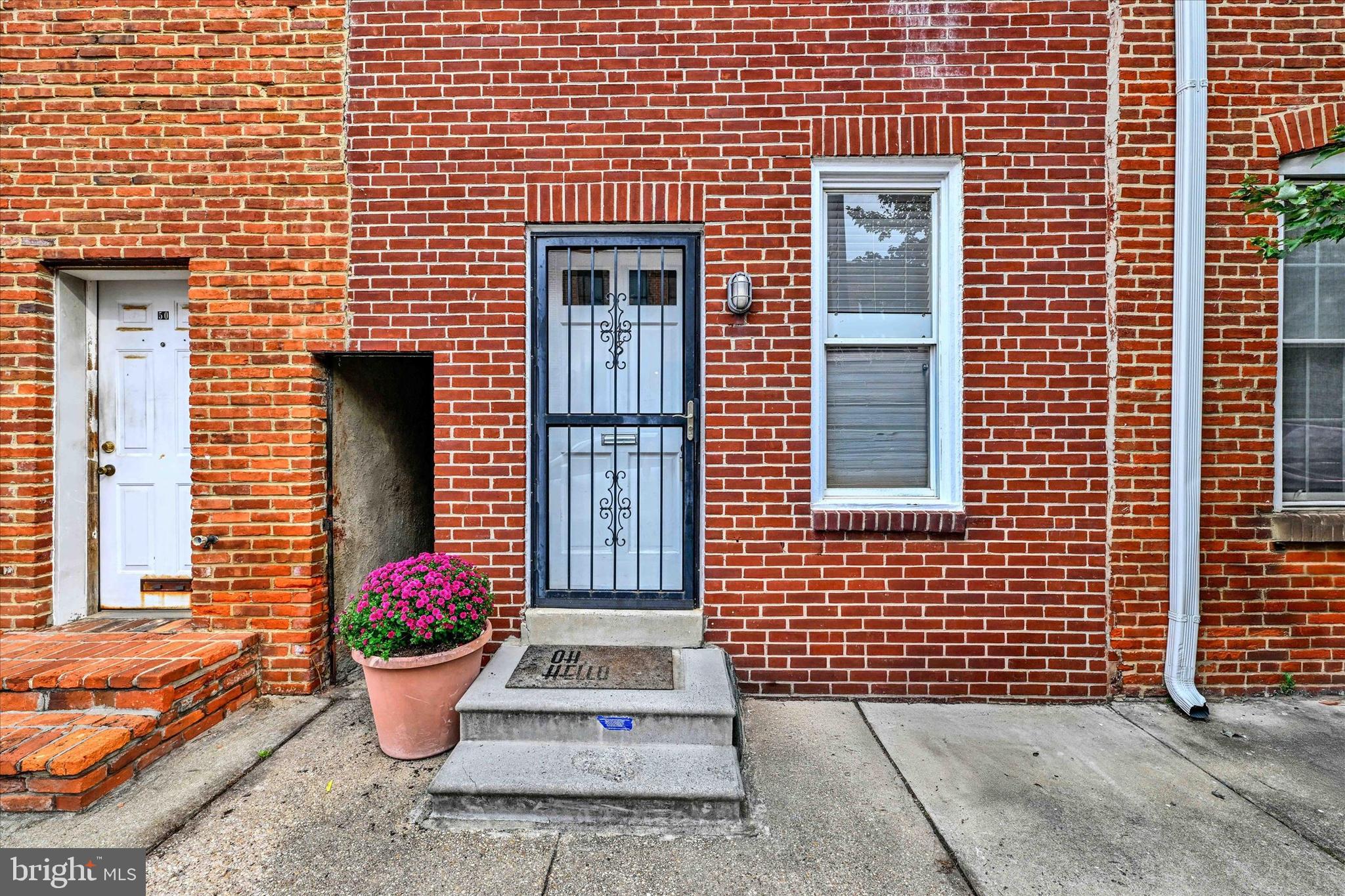 48 WEST STREET