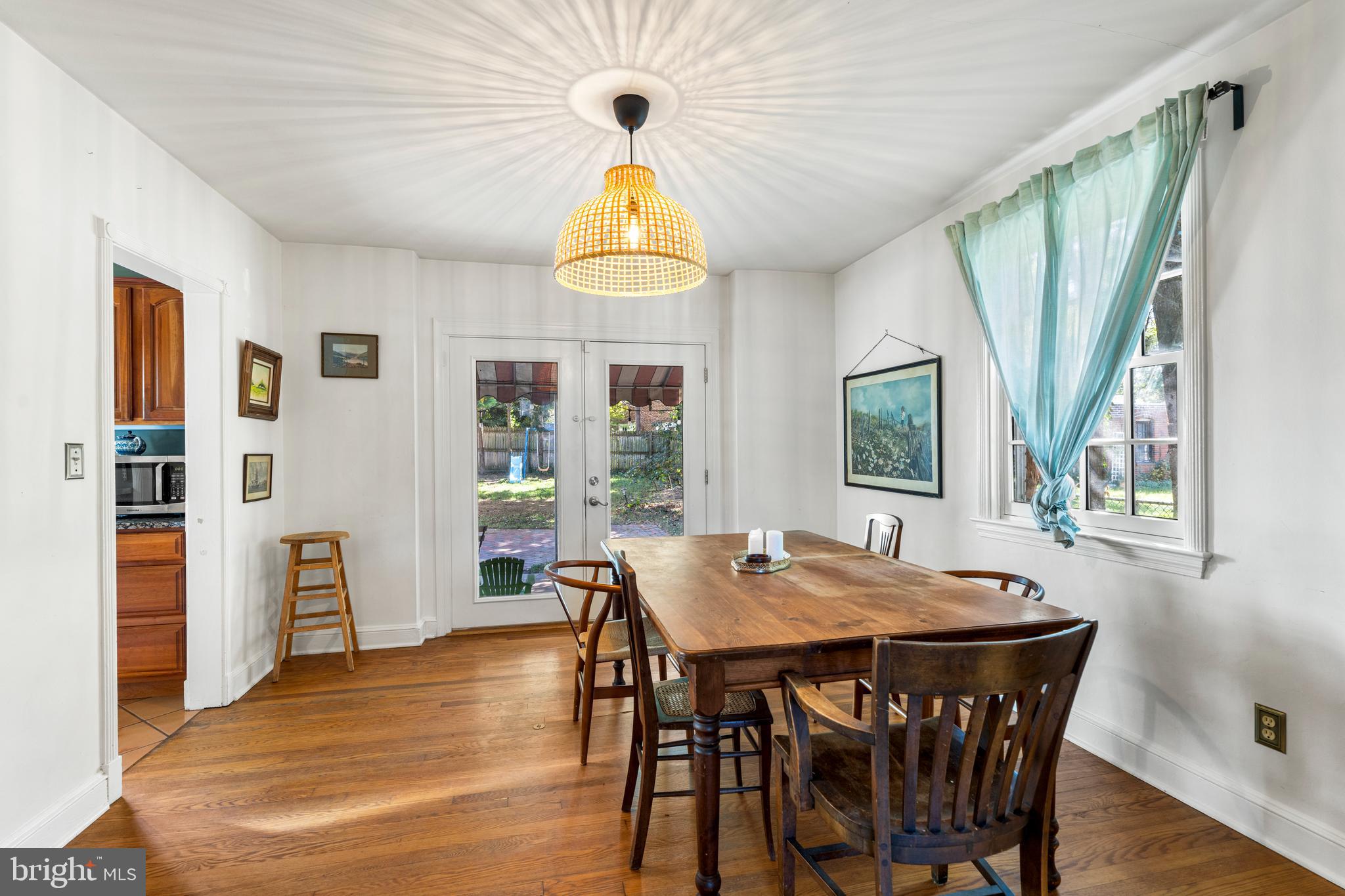 311 WOODBOURNE AVENUE