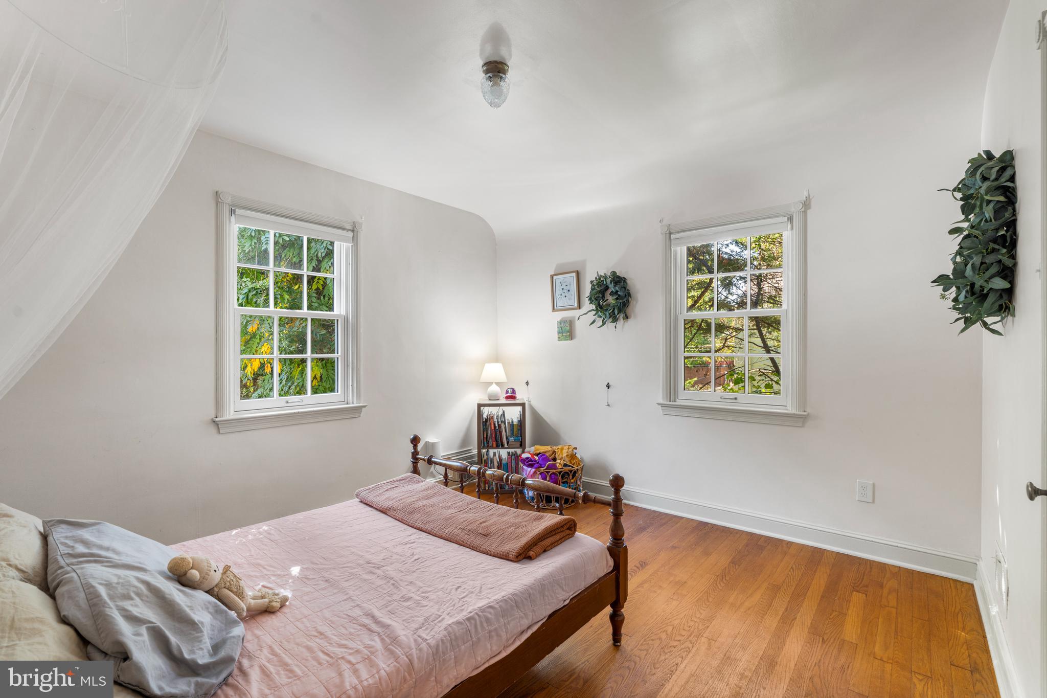 311 WOODBOURNE AVENUE