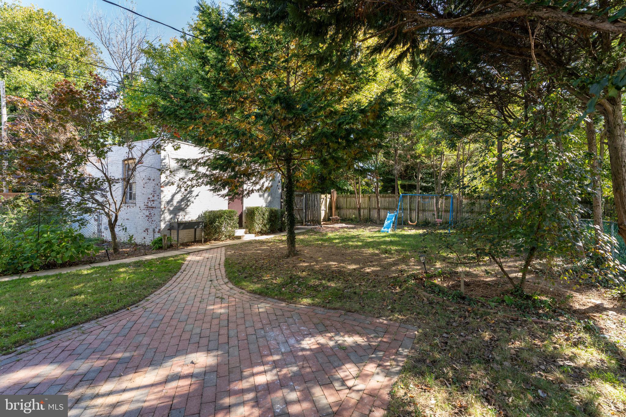 311 WOODBOURNE AVENUE