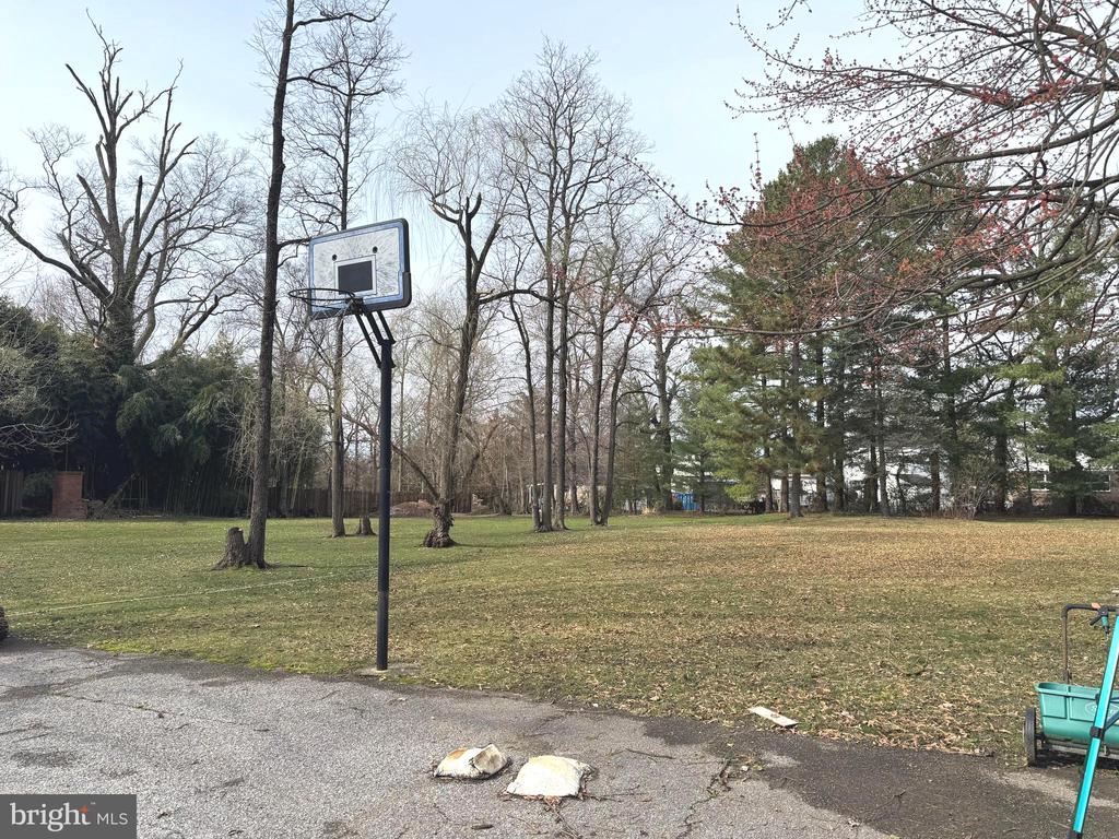 6500 HARFORD ROAD