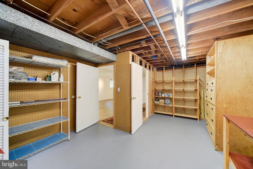 403 OLD ORCHARD ROAD