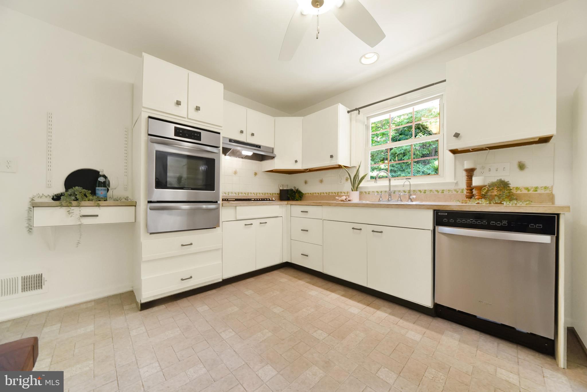 403 OLD ORCHARD ROAD