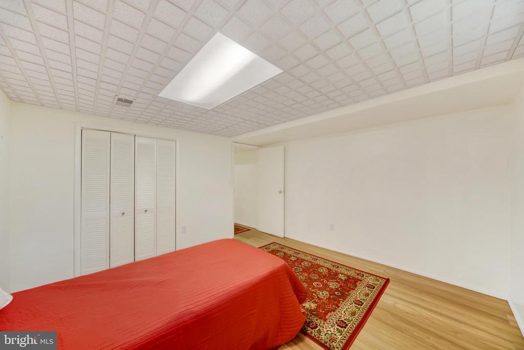403 OLD ORCHARD ROAD
