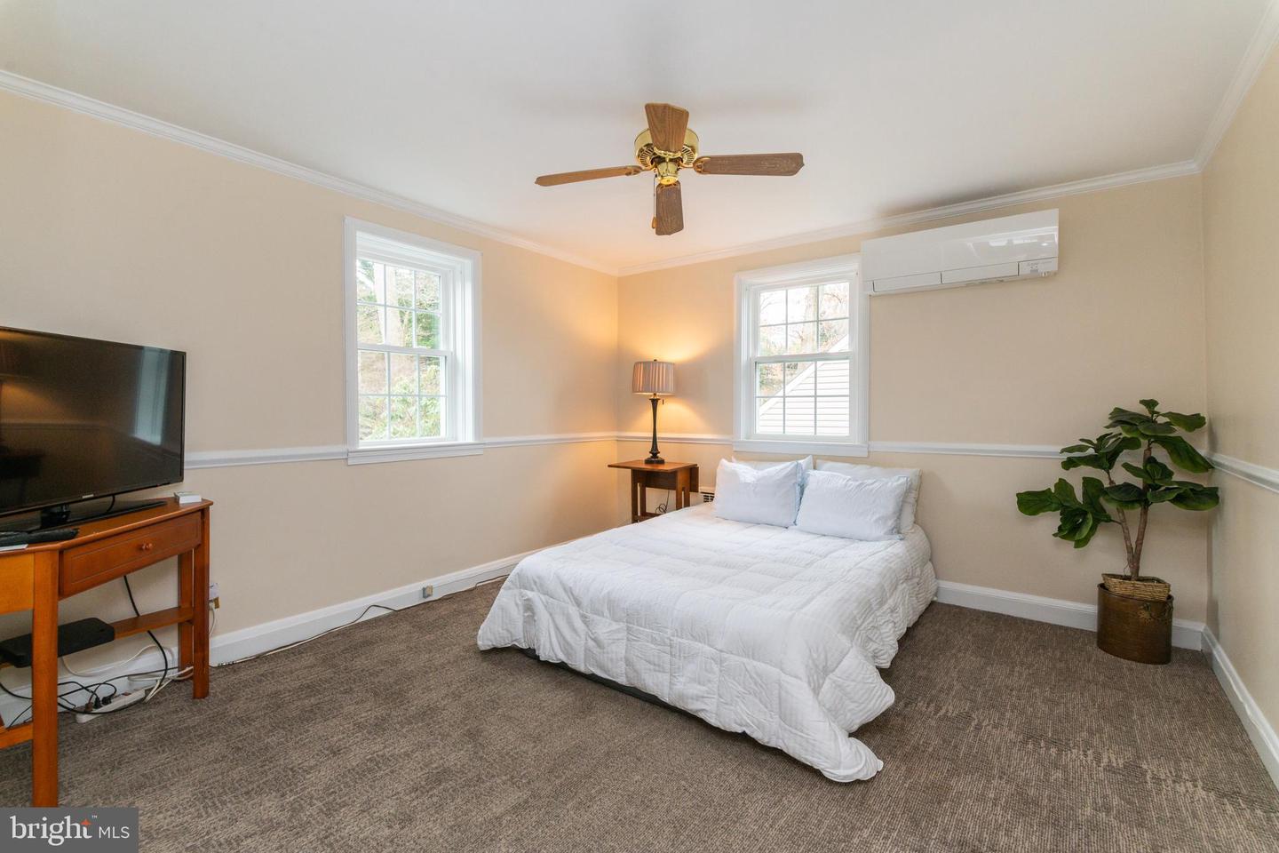731 ANNESLIE ROAD