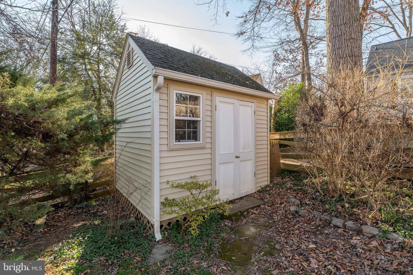 731 ANNESLIE ROAD