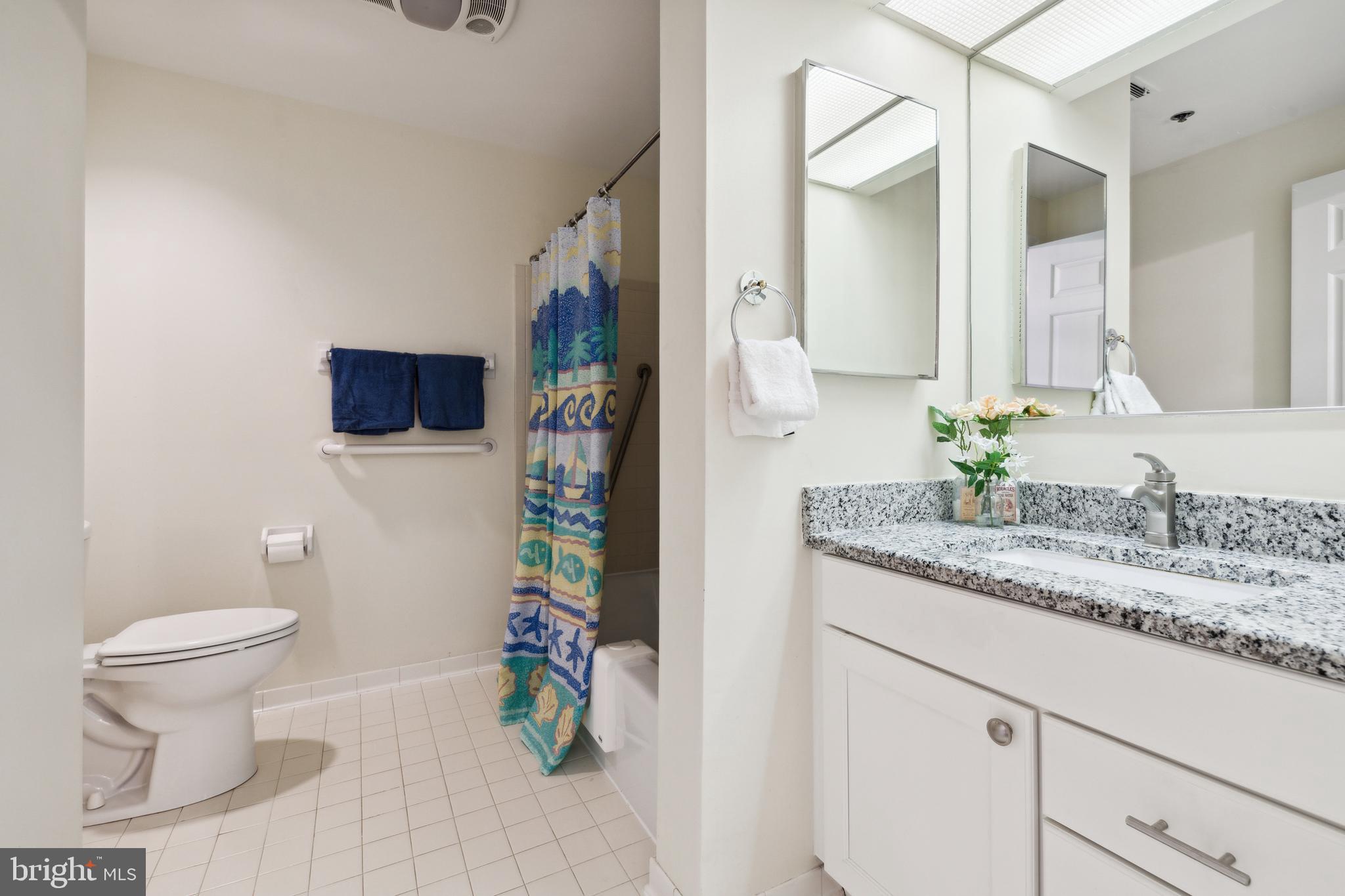 1 SOUTHERLY CT Unit: 606