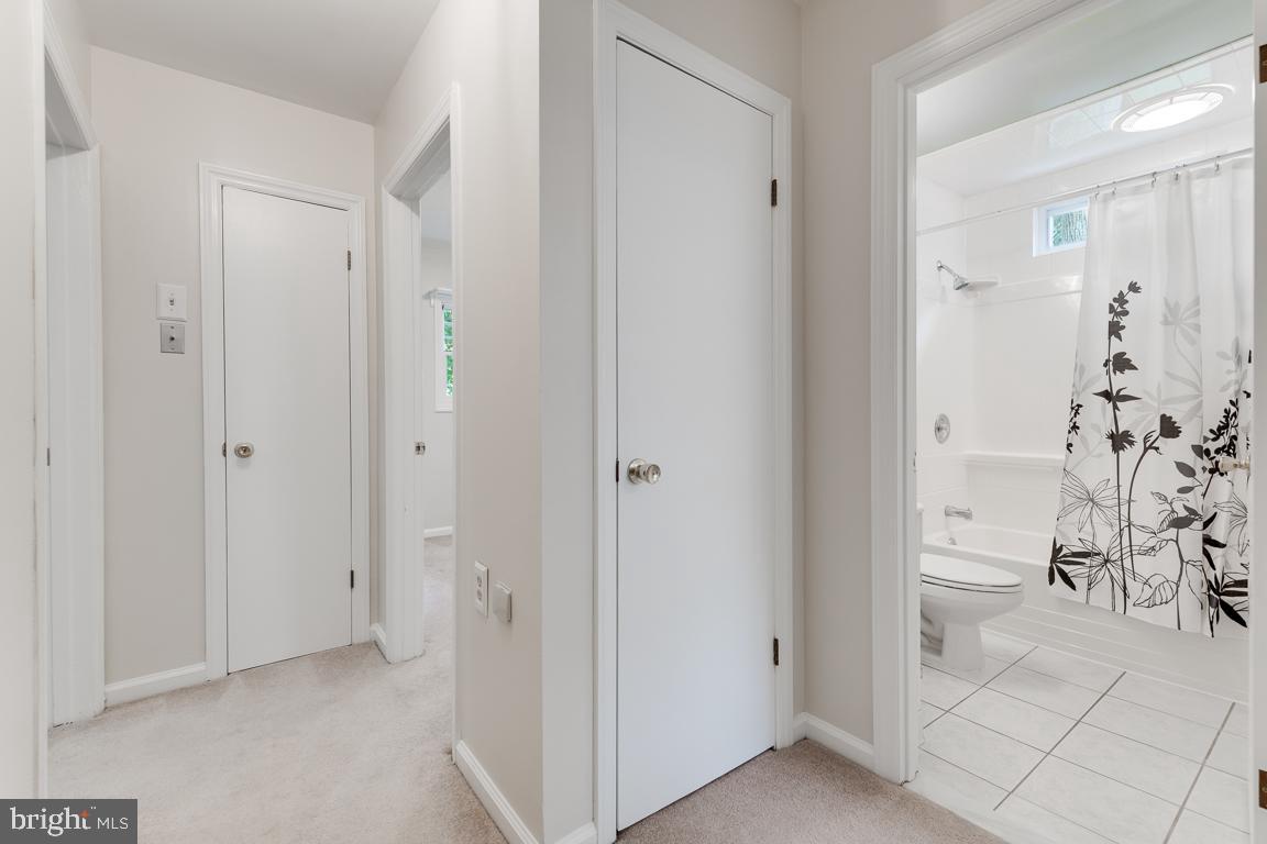 1103 Saint Albans Rd