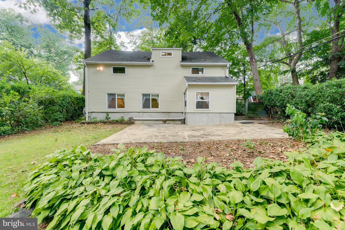 1103 Saint Albans Rd