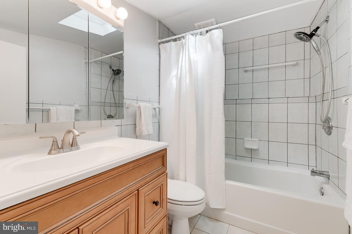 1103 Saint Albans Rd