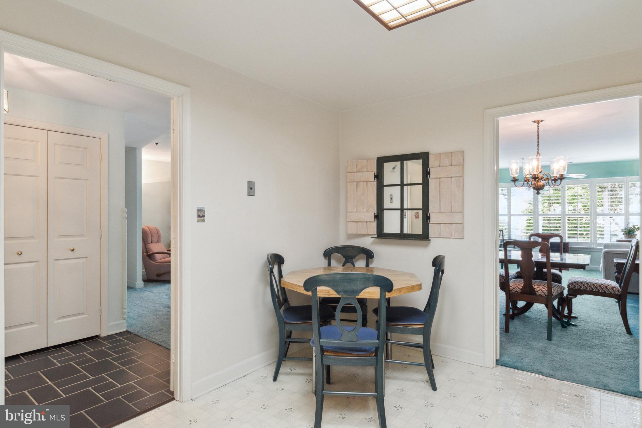 3 SOUTHERLY COURT Unit: 201