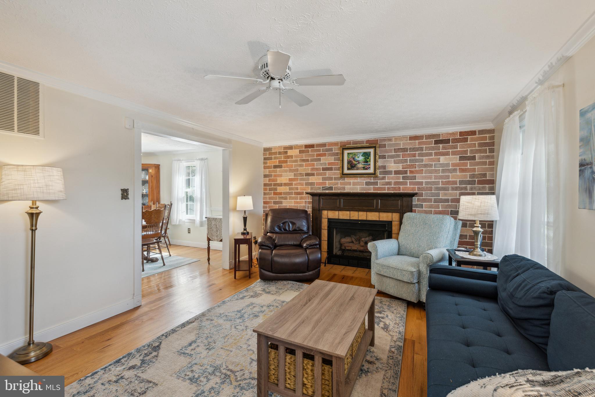 1319 MALBAY DRIVE