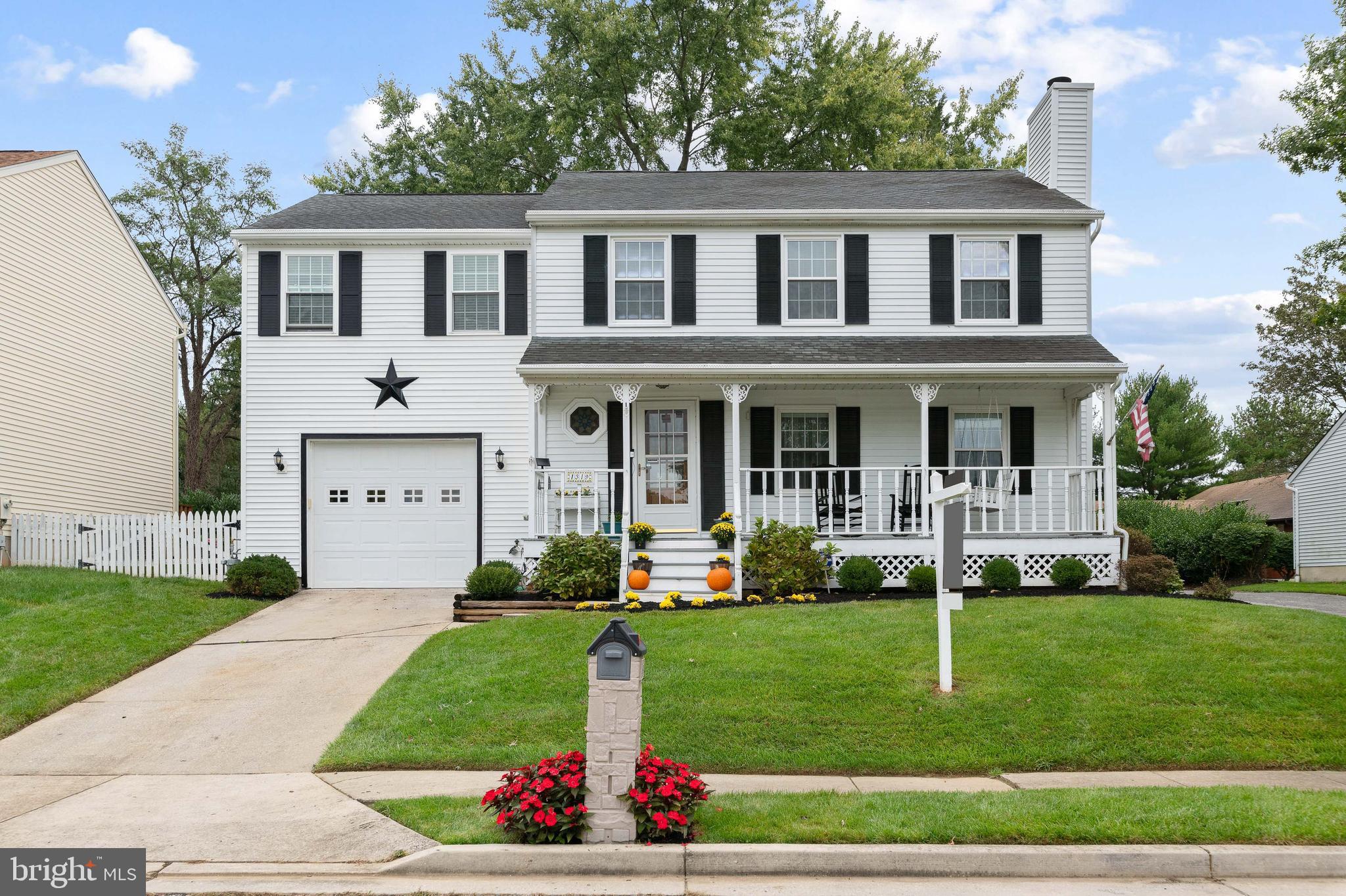 1319 MALBAY DRIVE