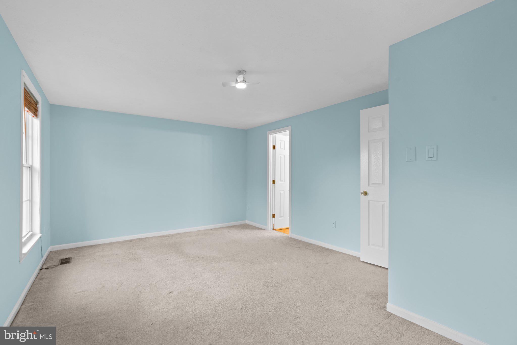 7855 Paddock Way