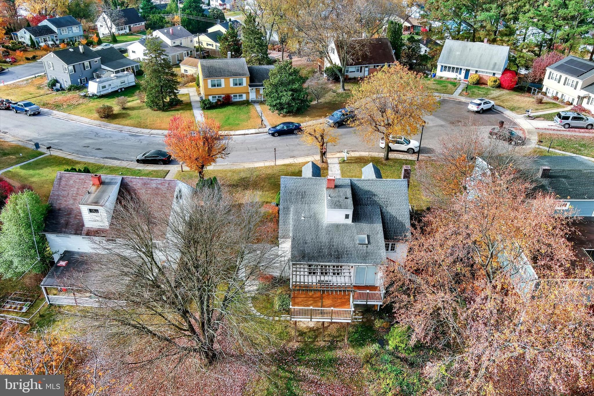 9407 Thornewood COURT