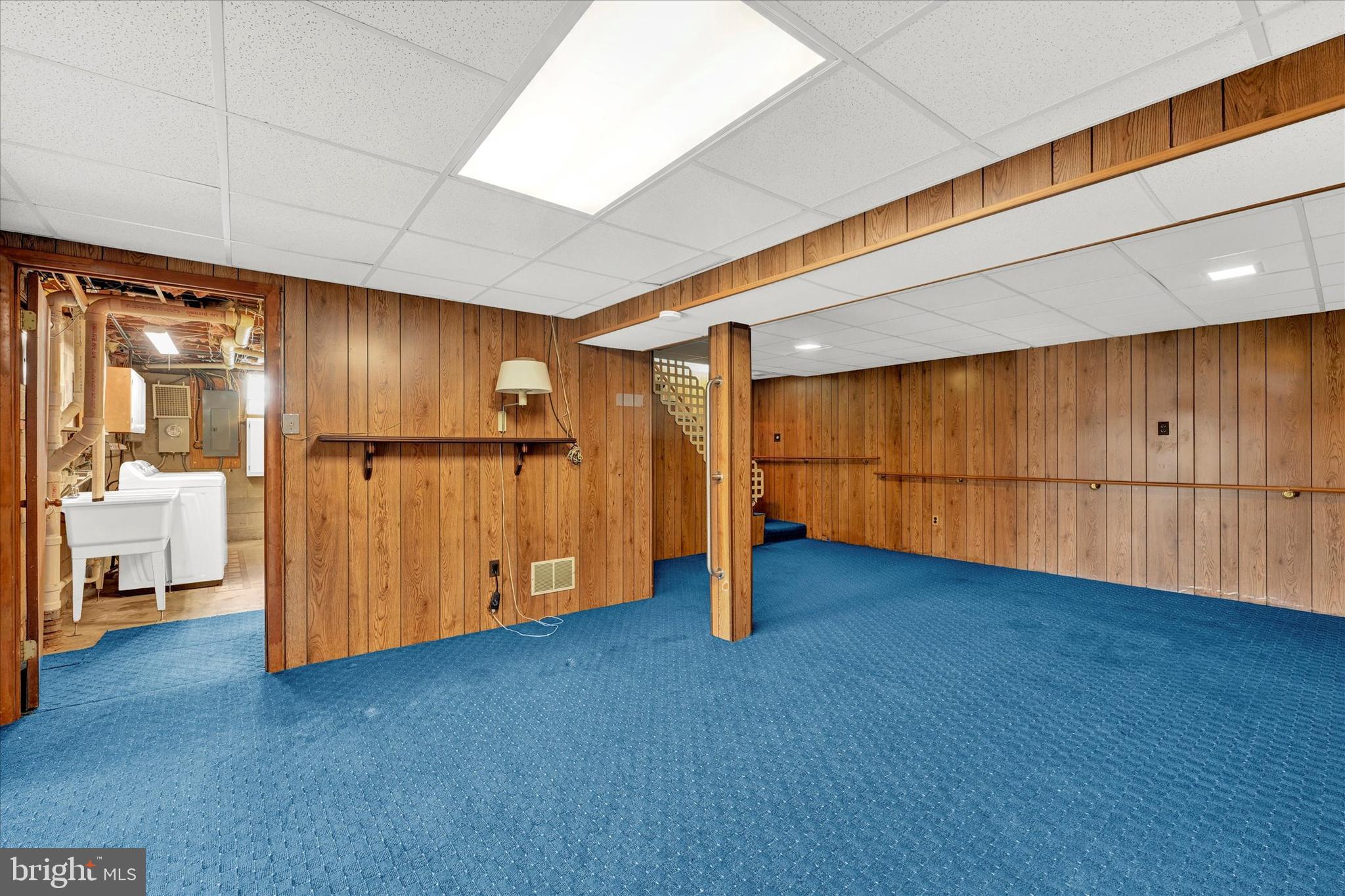9407 Thornewood COURT