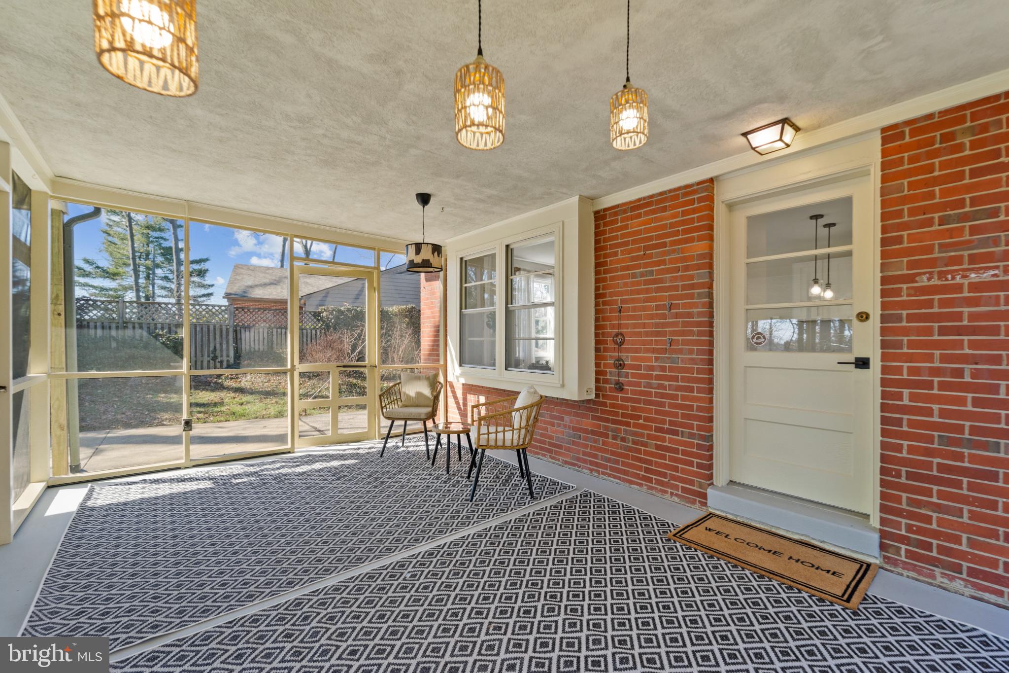 205 Lynncrest Court