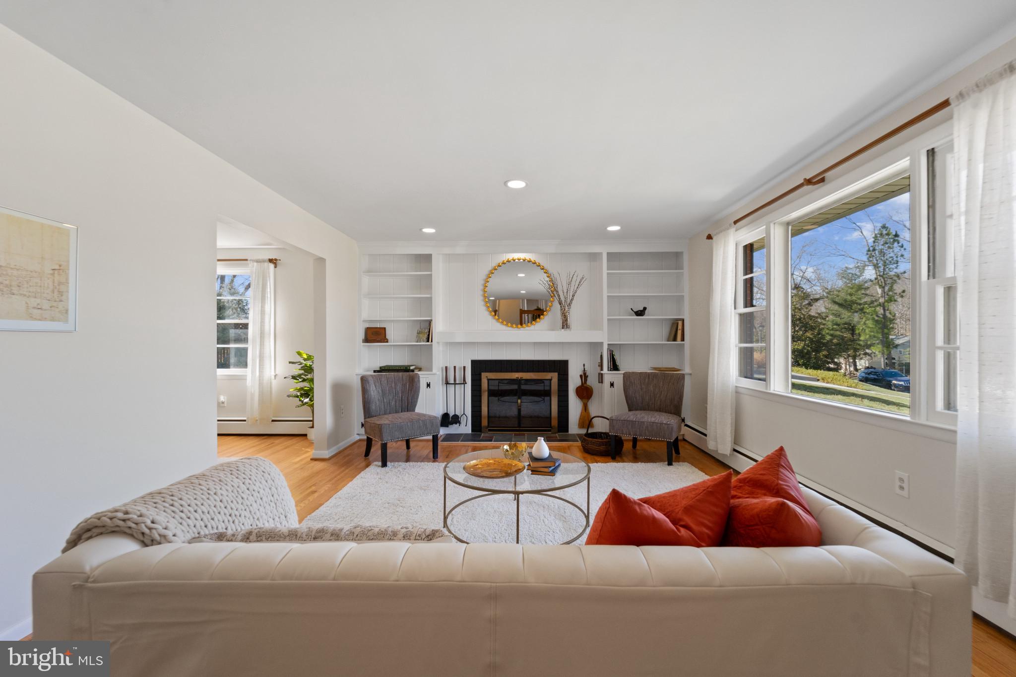205 Lynncrest Court