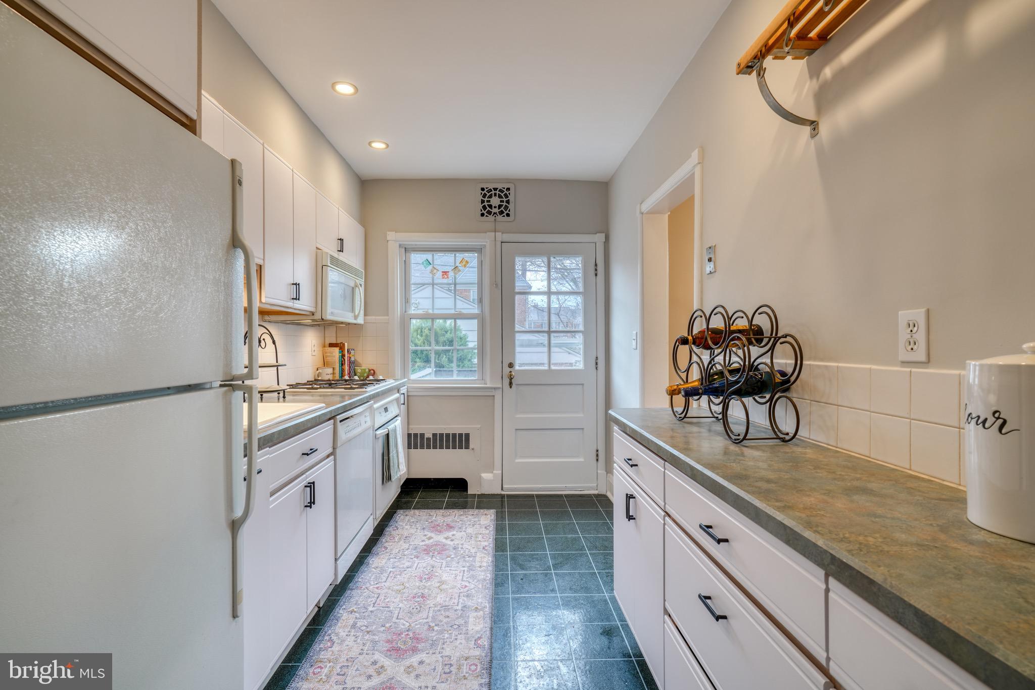 83 Dunkirk Rd