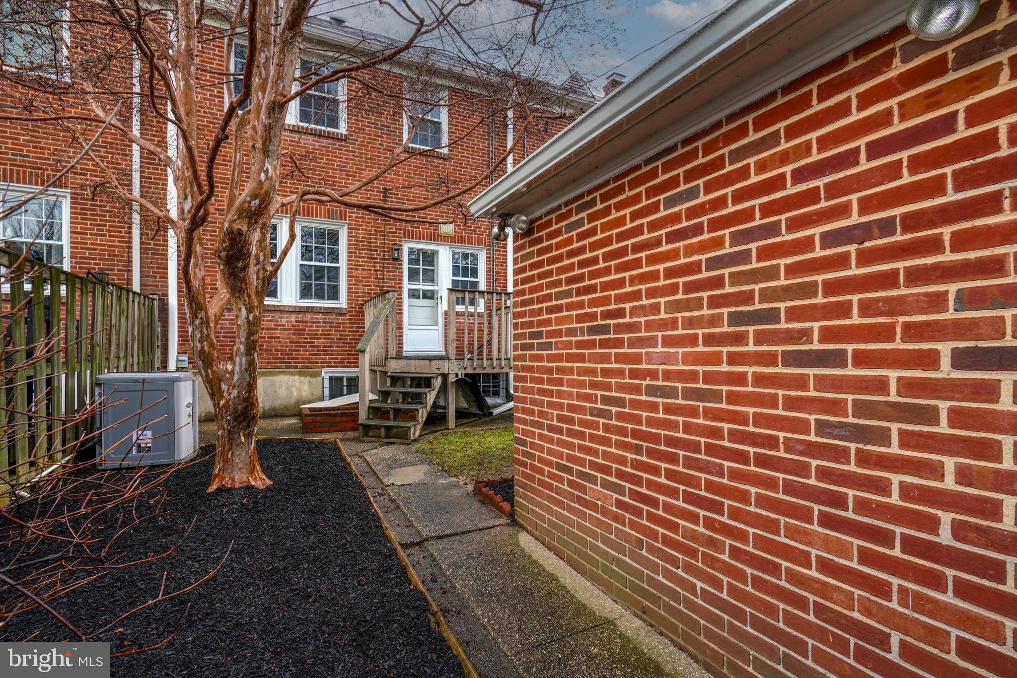 83 Dunkirk Rd
