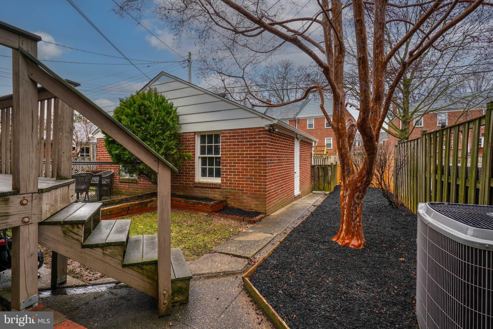 83 Dunkirk Rd