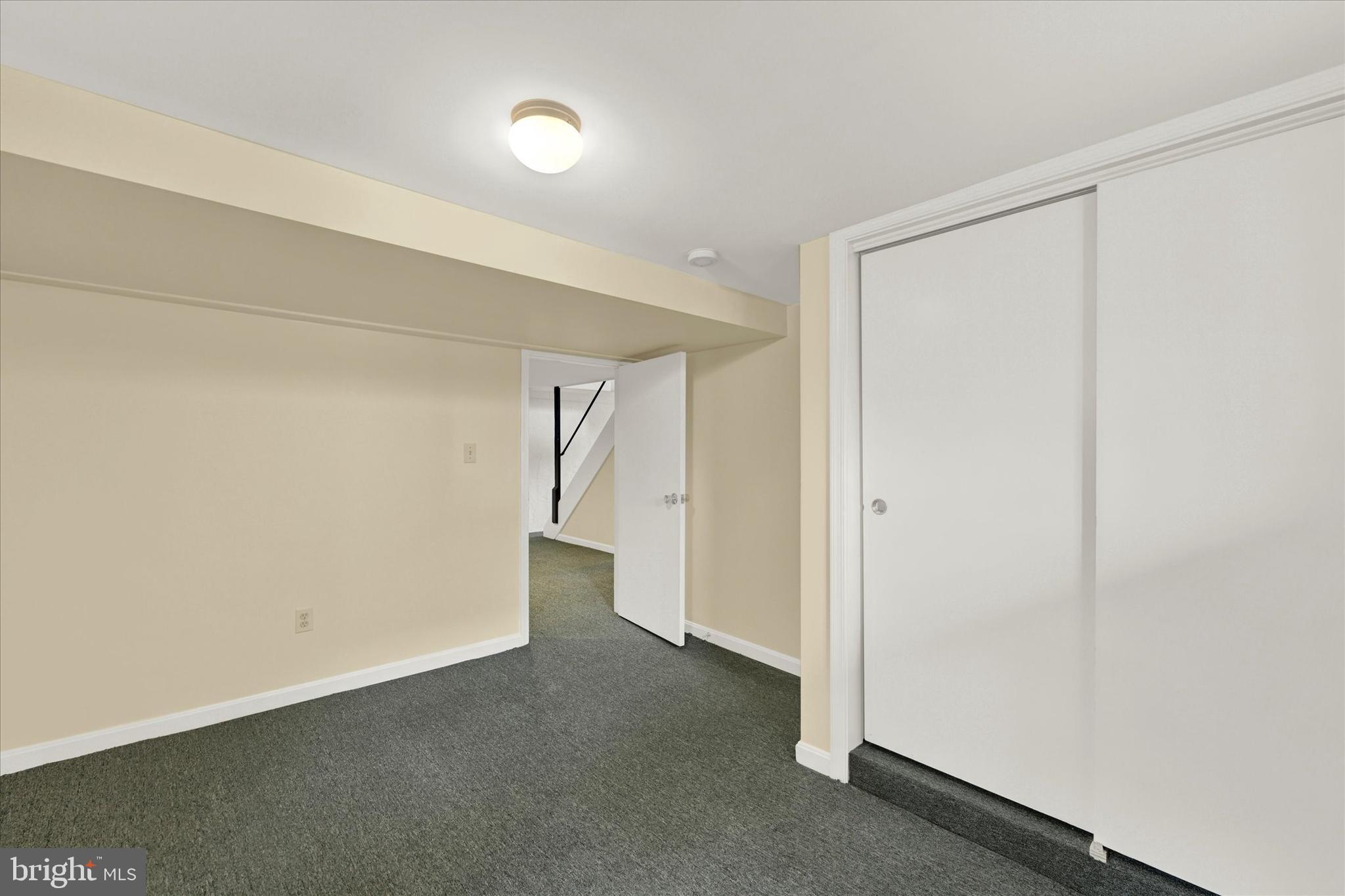 6509 Maplewood Rd