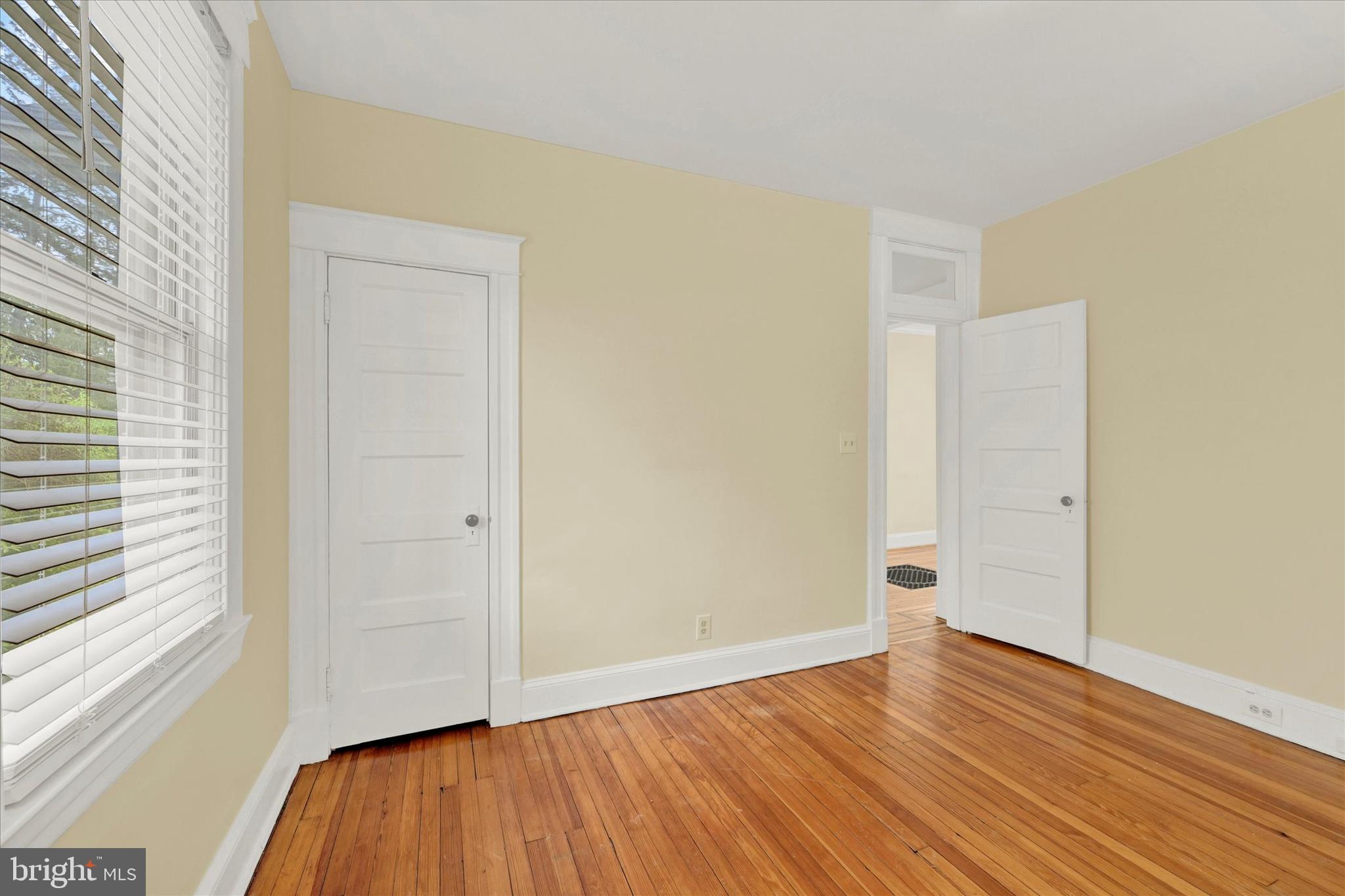 6509 Maplewood Rd