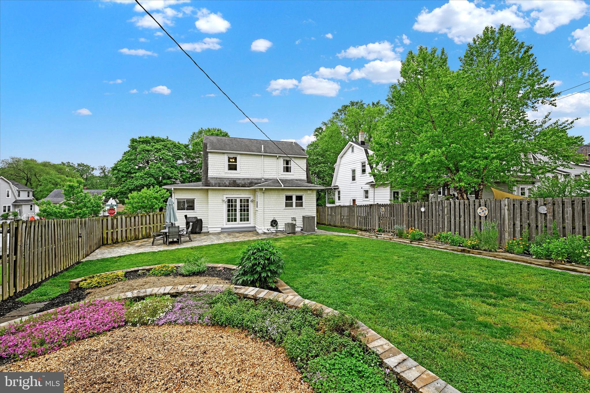 1012 Overbrook Rd
