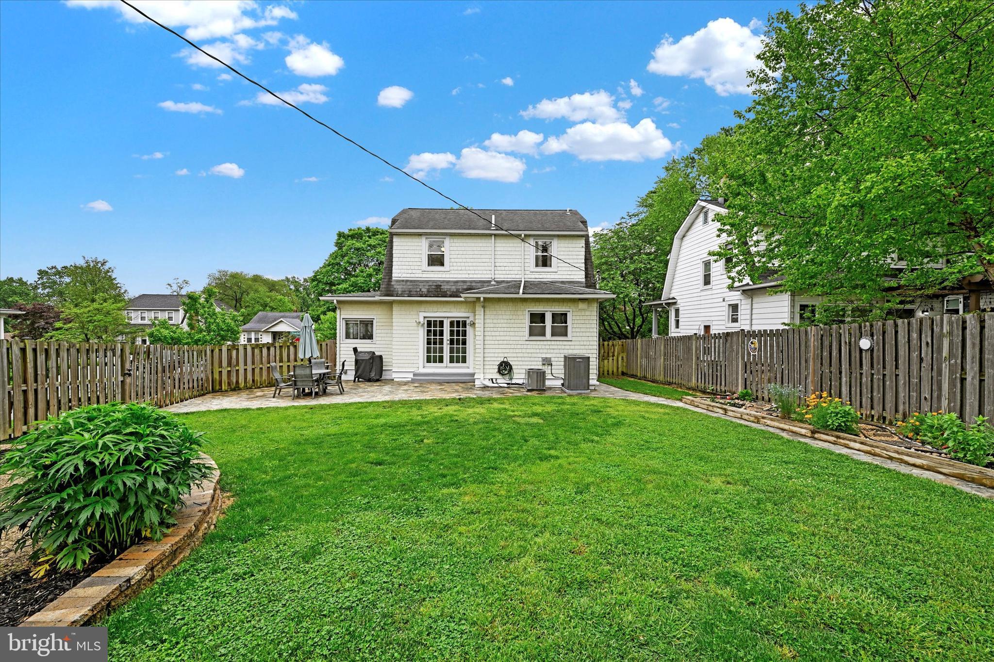 1012 Overbrook Rd